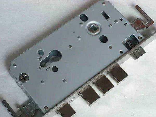 海港24小时上门开锁公司